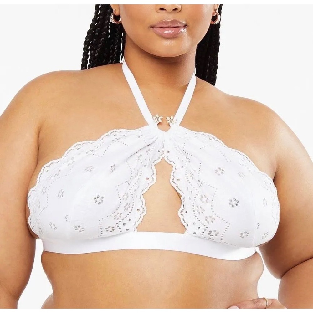 Savage X Fenty Bralette 2X White Eyelet Lace Halter Keyhole Flower Coquette
